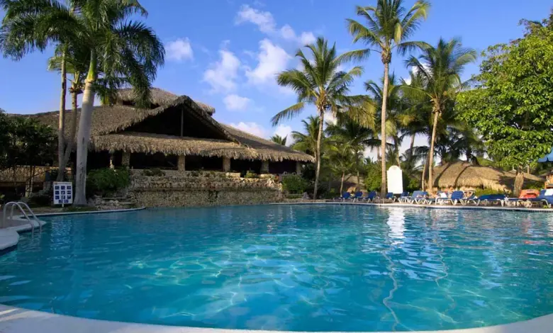 Api di Viva Dominicus Beach Menewaskan Turis Italia, Ribuan Tamu Dievakuasi