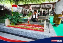 Kapolri Ziarah ke Makam Gus Dur, Warisan Reformasi Polri Kembali Ditegaskan
