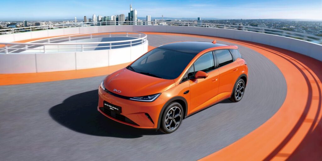 PHEV Baru BYD Ini Harganya Nyaris Rp 600 Juta, Fiturnya Justru Bikin Kaget