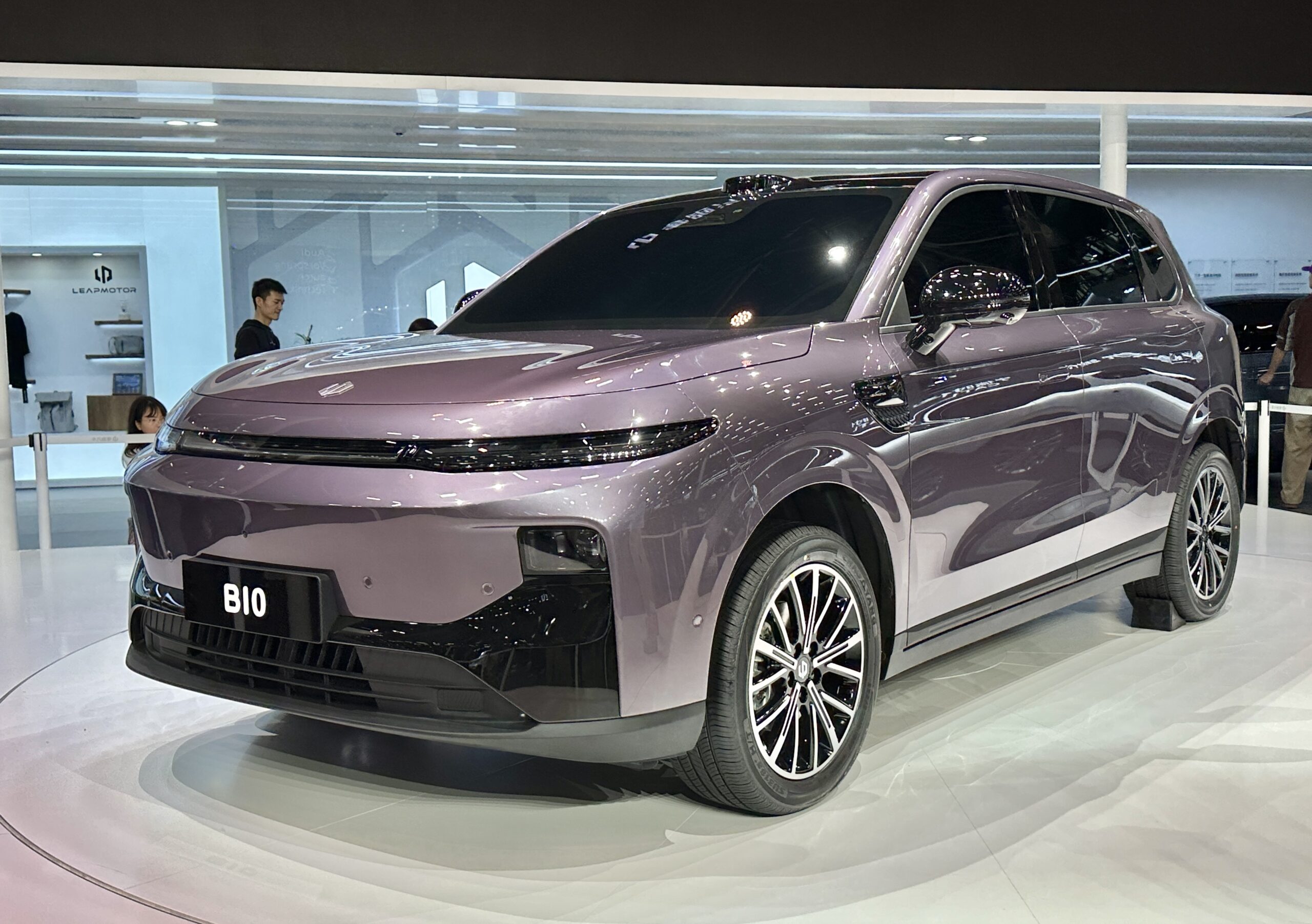 Leapmotor B10 Siap Mengguncang SUV Listrik, Harga Rp400 Jutaan Bawa Bekal Serius