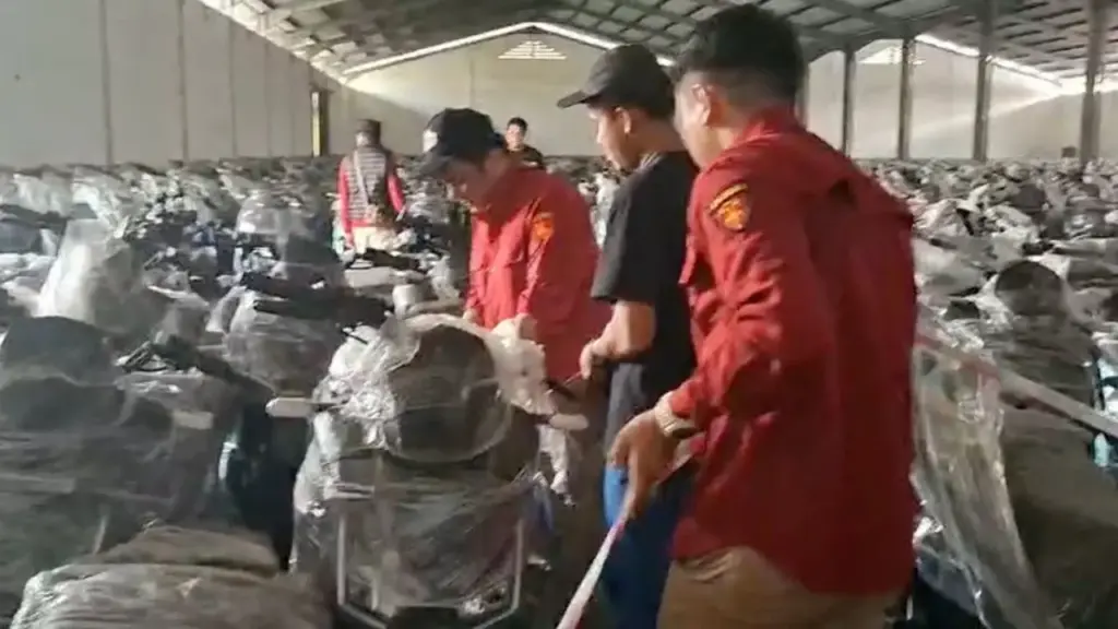 Pengadaan Motor Listrik BGN Disorot, 17.600 Unit Disegel Kejagung di Dua Gudang