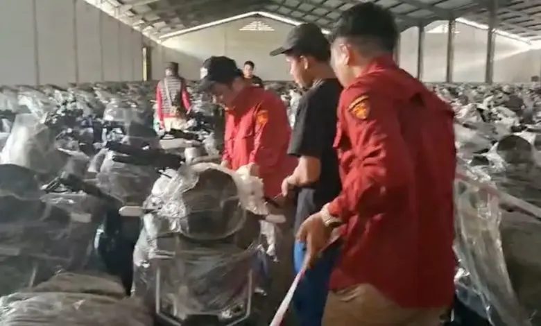 Pengadaan Motor Listrik BGN Disorot, 17.600 Unit Disegel Kejagung di Dua Gudang