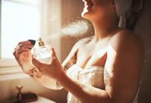 5 Kesalahan Memakai Parfum yang Diam-Diam Membuat Wanginya Cepat Hilang
