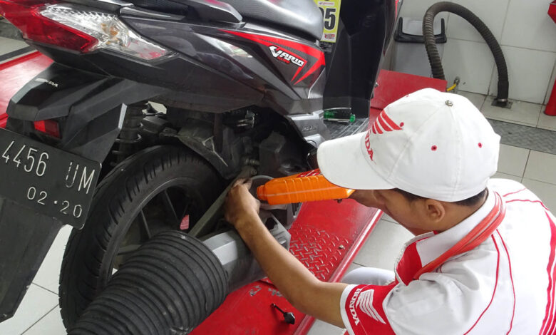 Oli Motor Cepat Berkurang, Ini Tanda Mesin Sudah Mulai Bermasalah