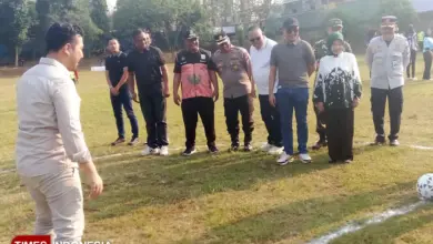 Derby Lokal Lawang Buka Jalan Bibit Muda, Emil Dardak Soroti Konsistensi Siadi Cup