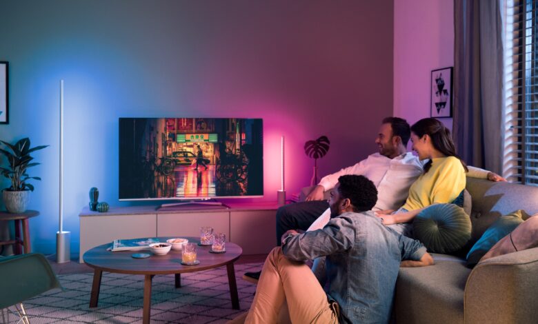 Philips Hue Tambah Lampu Baru, Ruang Tamu Bisa Ikut Menyatu dengan Film