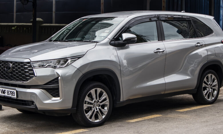 Innova Zenix G 2026 Tak Lagi Murah, Tapi Masih Paling Masuk Akal di Kelasnya