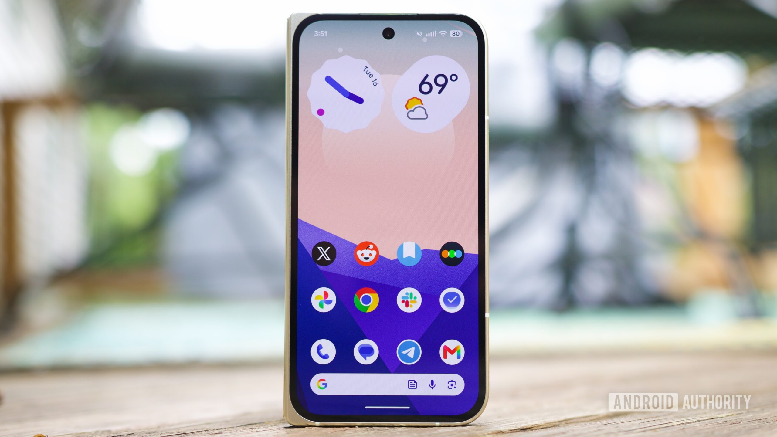 Android 17 Bikin Layar Utama Pixel Lebih Bersih, Nama Aplikasi Kini Bisa Disembunyikan