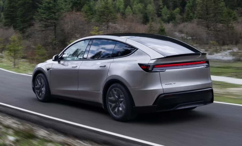Model Y L Siap Mengisi Kekosongan Kursi Tiga Tesla di Amerika Serikat
