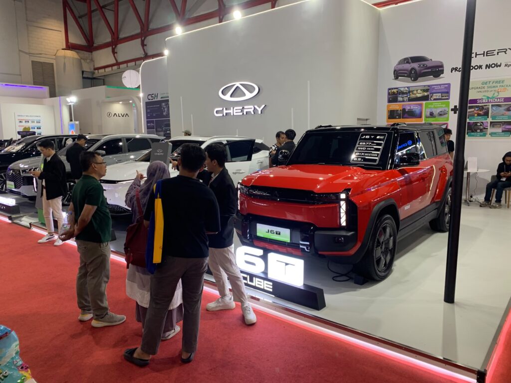 Harga Chery E5 Dibuka Rp340 Juta di Jakarta Fair, Ini Strategi yang Ditawarkan ke Keluarga