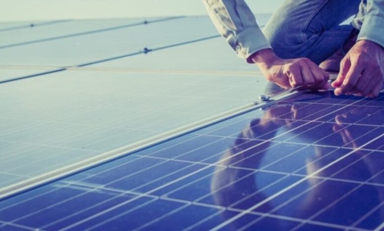 5 Solar Panel Cadangan Daya Rumah, Harga Termurah Mulai Rp18.900
