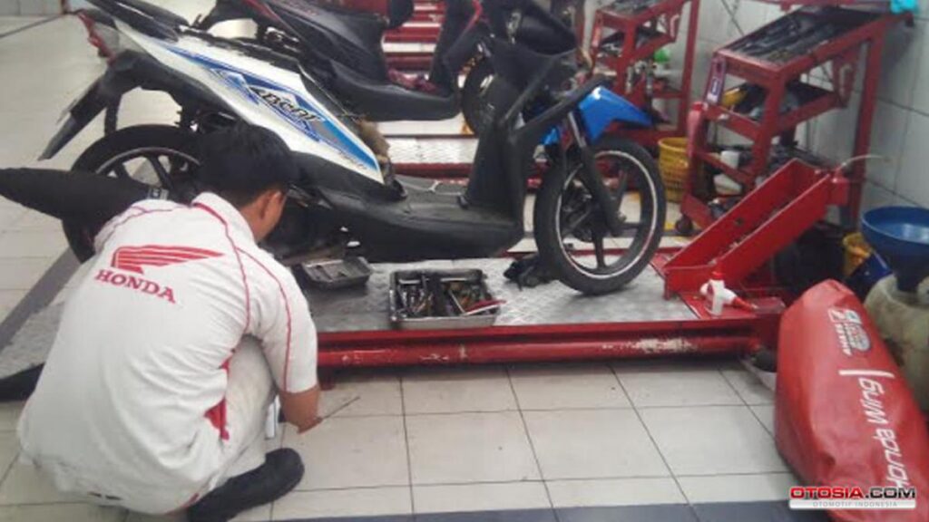 Tarikan Motor Matic Terasa Berat? CVT Sering Jadi Sumber Masalah yang Terlupakan