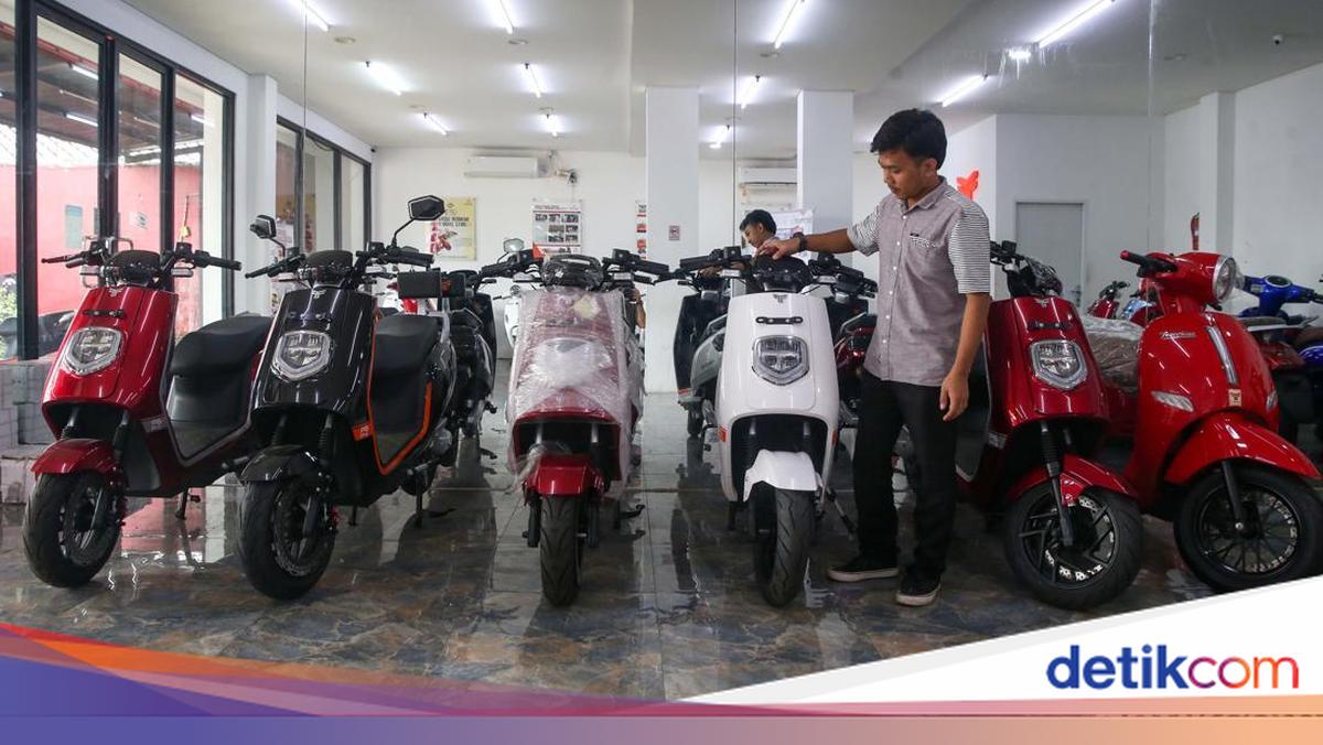 Insentif Motor Listrik Ditunda Lagi, Pasar Makin Gelisah Menunggu Kepastian