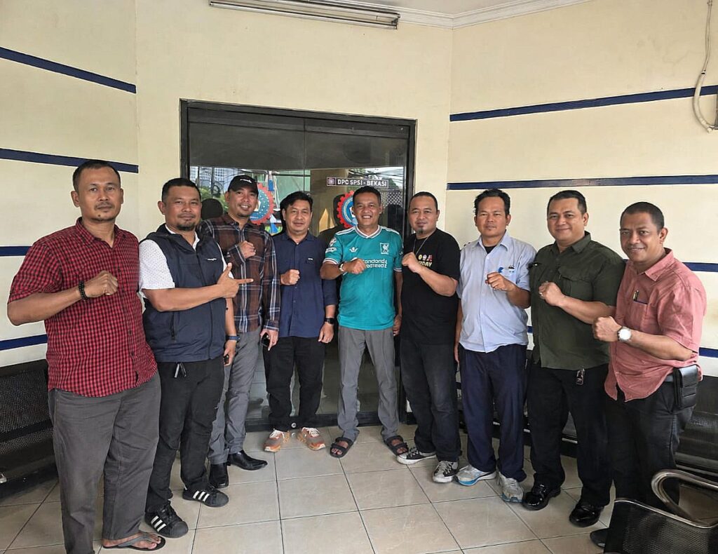 Obon Tabroni Temui Buruh Bekasi, RUU Ketenagakerjaan Makin Keras Dikawal Serikat