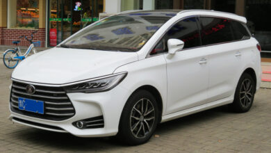 Harga Terendah BYD M6 DM Curi Perhatian, PHEV Paling Murah di Indonesia