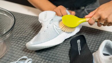 8 Kebiasaan Sepele yang Bikin Sepatu Lari Cepat Rusak, Ini Cara Menjaganya