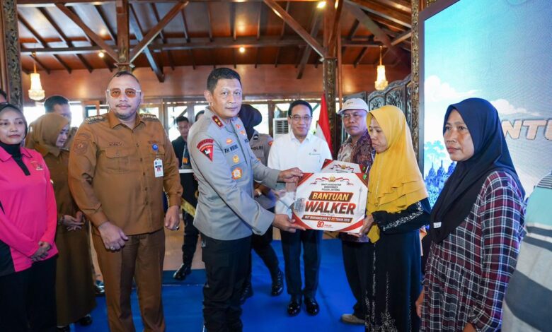 975 Warga Tegal Dapat Layanan Gratis, Bakti Kesehatan Polri Langsung Diserbu