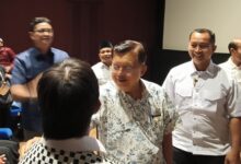 Jusuf Kalla Soroti Tanah Runtuh, Film Ini Dinilai Mengingatkan Arti Rekonsiliasi
