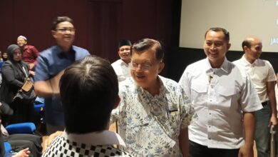Jusuf Kalla Soroti Tanah Runtuh, Film Ini Dinilai Mengingatkan Arti Rekonsiliasi