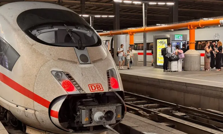 Gangguan IT Lumpuhkan Kereta Jerman, Penumpang Terpaksa Menunggu Berjam-jam