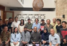 Foto-Foto di Rawamangun Ini Membaca Identitas yang Terus Berubah