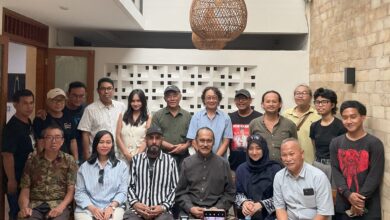 Foto-Foto di Rawamangun Ini Membaca Identitas yang Terus Berubah
