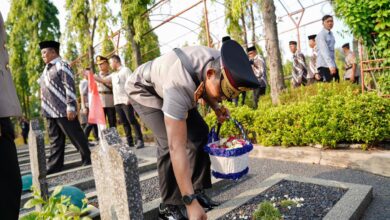 Di TMP Giri Tunggal, Polda Jateng Tegaskan Pengabdian Polri Harus Berpihak ke Masyarakat