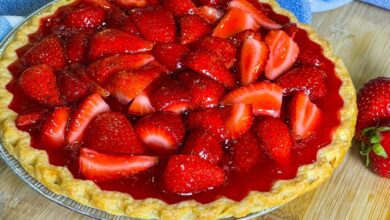 Strawberry Glazed Pie Tanpa Oven Ini Tampak Mewah, Padahal Sangat Mudah Dibuat
