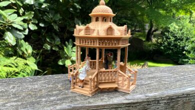 8 Model Saung Kecil yang Bikin Kebun Lebih Hidup, dari Bambu hingga Kaca