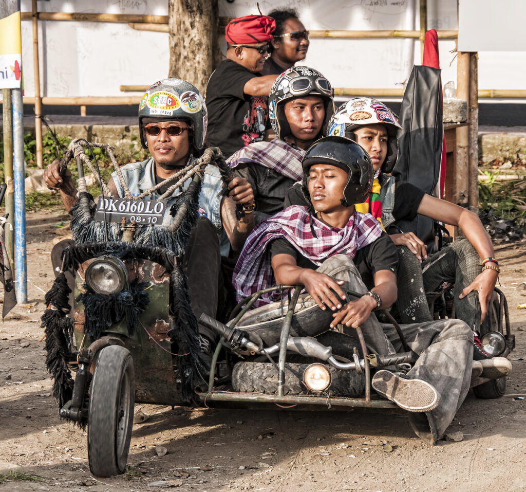 VAR 2026 Bawa Pesan Disiplin Pajak dan Jalan Aman, Ribuan Kilometer Menuju Bali