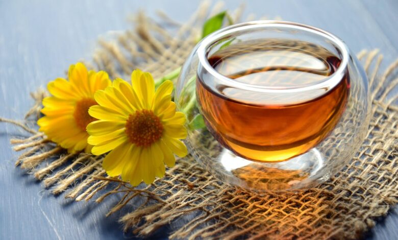 3 Manfaat Teh Chamomile yang Paling Terasa Sebelum Tidur, dari Rileks hingga Redakan Kram