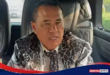 Saraf Kejepit Buat Kondisi Hotman Paris Menurun, Ini Riwayat Keluhan Kesehatannya