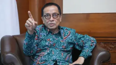 Likuiditas Bank Masih Kuat, OJK Soroti Ancaman Daya Beli dan PHK