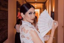 Kebaya Hitam Victoria Kosasieputri dan Karina Moudy di Kirab Satu Suro, Paling Menyita Perhatian