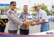 1.000 Sepatu Gratis untuk Pelajar Sukoharjo, Pesan Kamtibmas yang Tak Biasa dari Kapolda Jateng