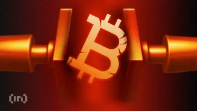 Bitcoin Terseret ke Titik Terendah Baru, Arus Keluar ETF Kian Menekan Pasar