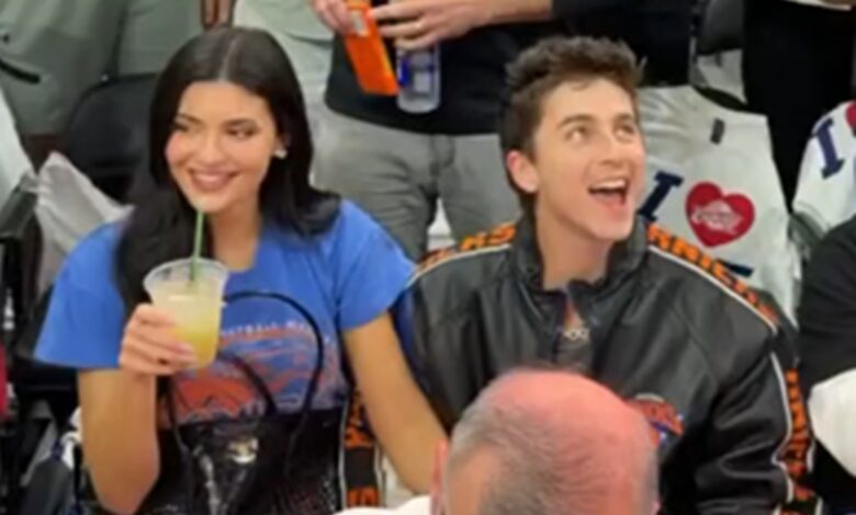 Kylie Jenner dan Timothée Chalamet Menepi ke Hamptons, Pilih Tenang Setelah Pesta Knicks