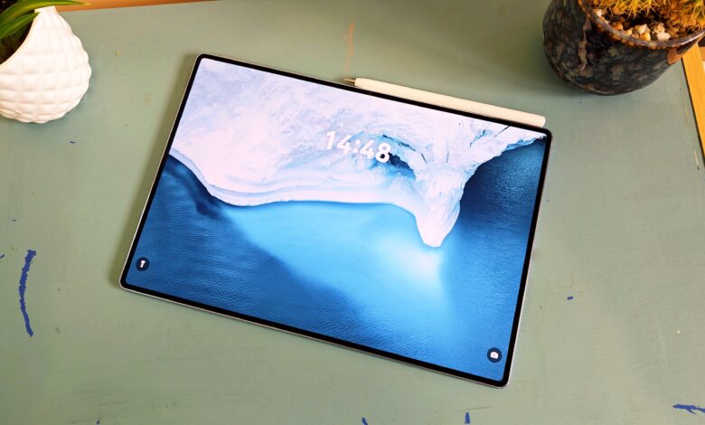 Layar Tipis 4,7 Mm Ini Memaksa Huawei MatePad Pro Max Terlihat Sangat Menggoda