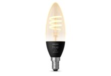 Philips Hue Pangkas Harga Lampu Sinkron TV, Seri Play Baru Jadi Jalan Masuk yang Lebih Masuk Akal