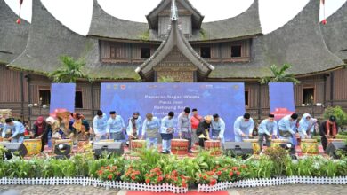 Budaya Minangkabau Diposisikan Jadi Mesin Ekonomi, Mahyeldi Soroti Dampaknya