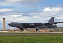 B-52 Masih Terbang di Usia 64 Tahun, Inilah Alasan Bomber Tua Ini Belum Pensiun
