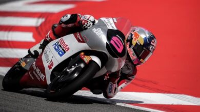 Highside di Lap 8 Menghentikan Laju Veda Ega Pratama Setelah Sempat Memimpin di Assen