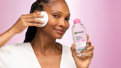 4 Micellar Water dengan Glycerin, Wajah Tetap Lembap Setelah Dibersihkan