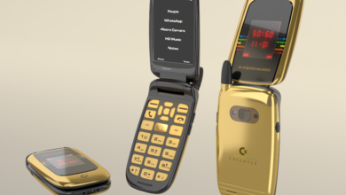 Harga Callback 8020 Dipangkas, Ponsel Flip Retro Commodore Jadi Lebih Masuk Akal