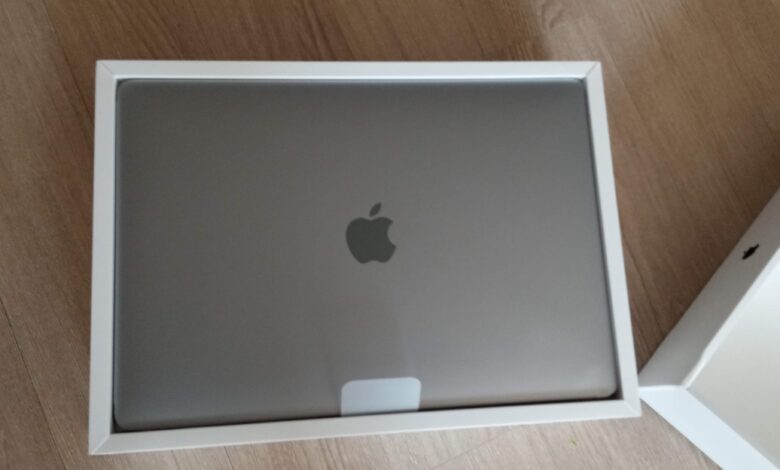 MacBook Pro Kelas Atas Bisa Menunggu Lebih Lama, Apple Diduga Lewati M6 Pro dan M6 Max