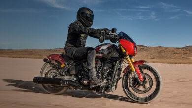 Mesin 111 HP dan Warisan Wall of Death, Indian 101 Scout Bangkit dengan Wajah Baru